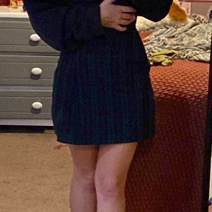 S plaid skirt